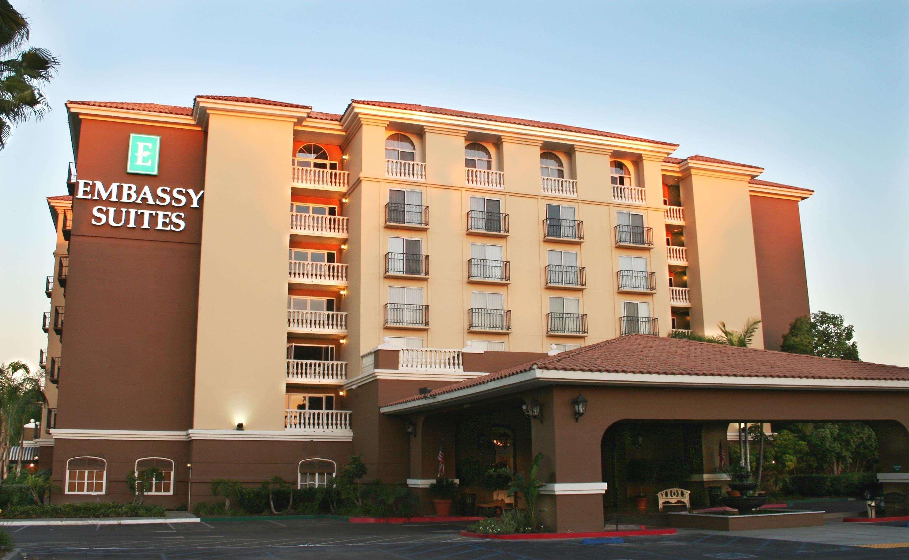 Embassy Suites By Hilton Anaheim North Esterno foto