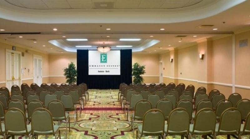 Embassy Suites By Hilton Anaheim North Esterno foto